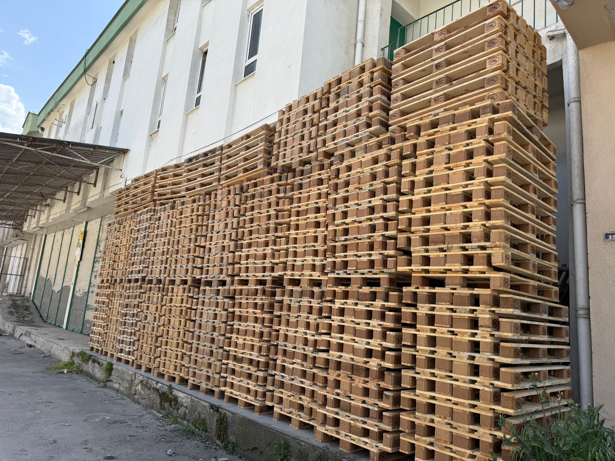 Çarşamba’da Palet Tamiri ve Yenileme Hizmetleri