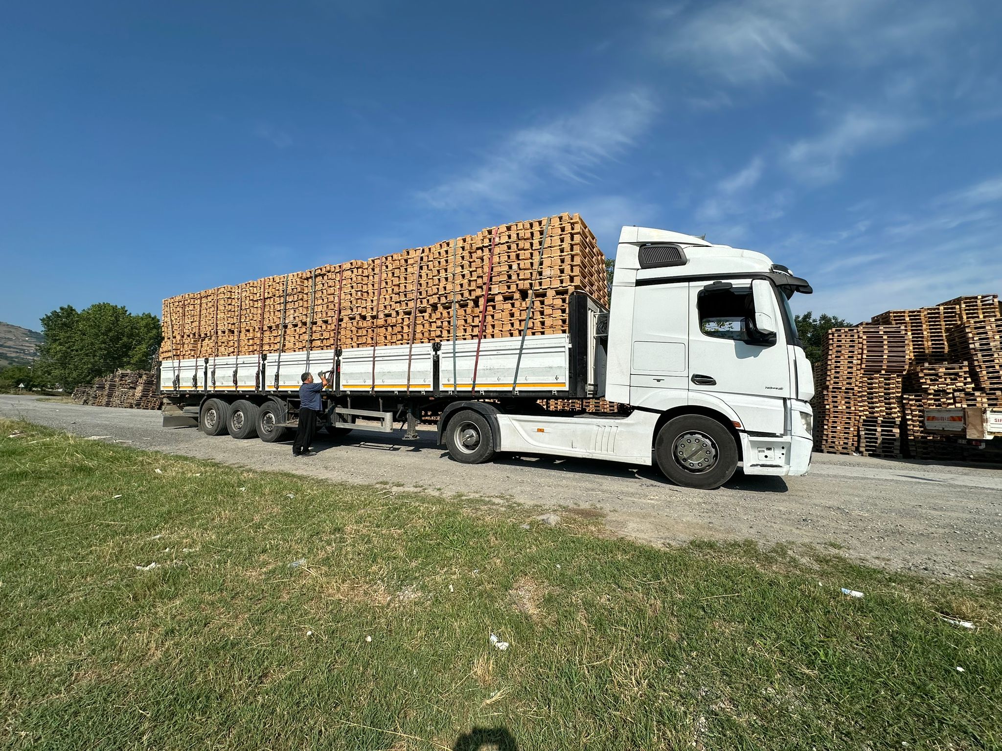 Samsun Merkezde Palet Geri Dönüşüm ve Yenileme Hizmetleri